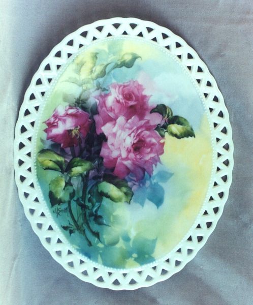 Roses on Laced Oval Tile